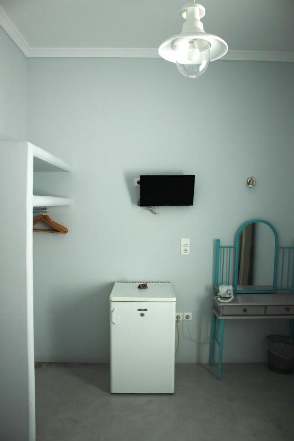 Passos Rooms Parikia  Ngoại thất bức ảnh